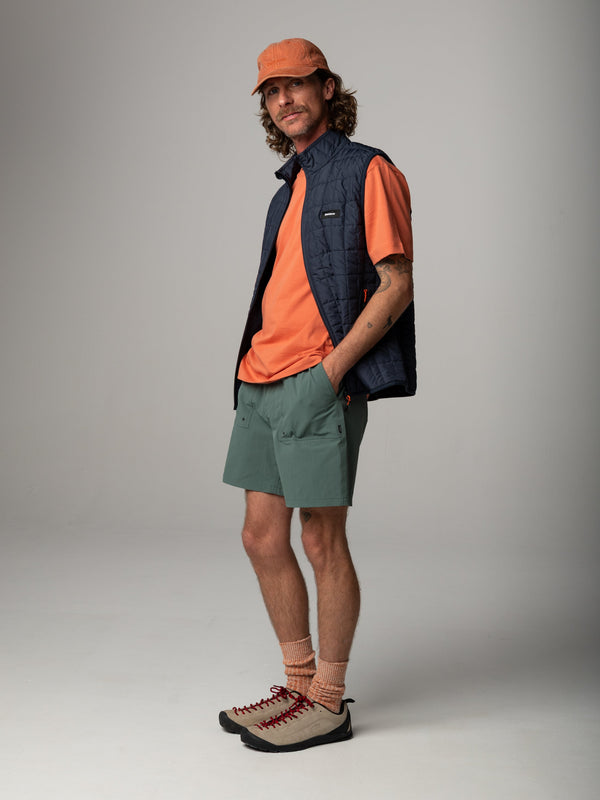 Finisterre Firecrest Gilet — navy — image 4